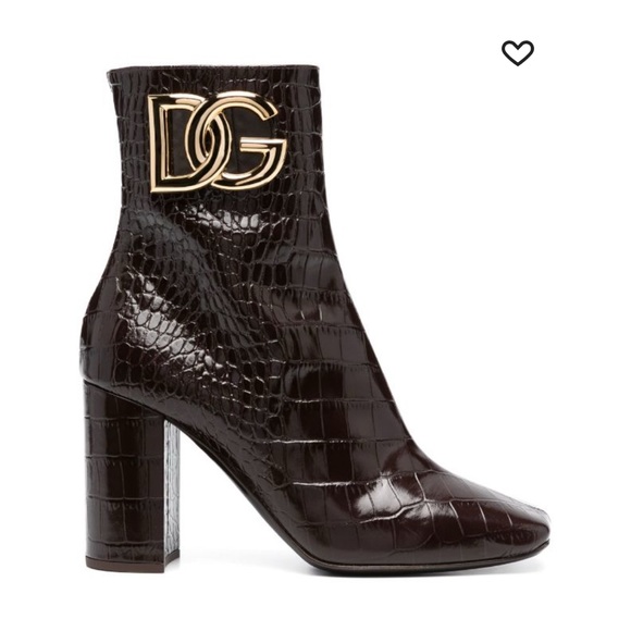 Dolce & Gabbana
90mm logo-plaque leather ankle boots🤎 - Picture 1 of 7